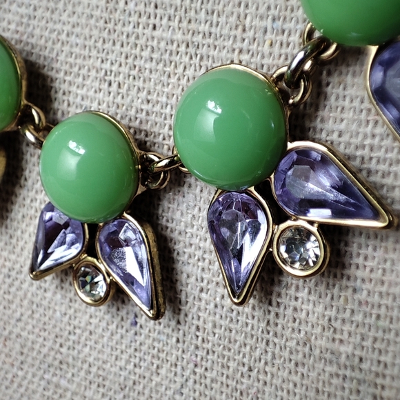 J. Crew Faux Jade Cabachons Teardrop Purple Lilac Crystal Stones Necklace EUC - Picture 5 of 8